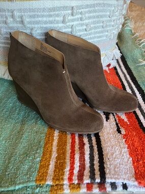 Kork-Ease Brown Suede Wedge Ankle Booties